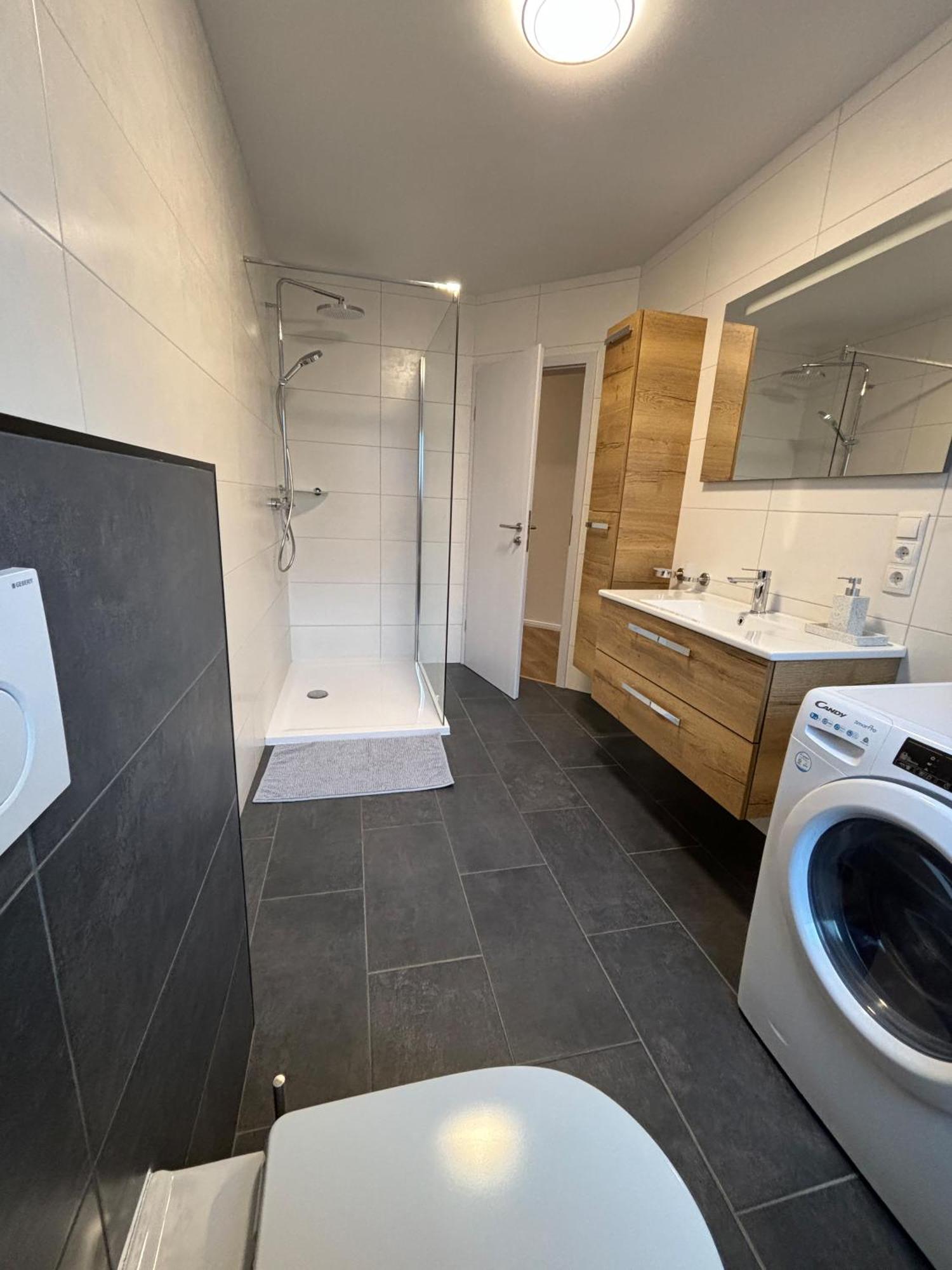 Fewo Cessna, Elegante Wohnung, 2 Schlafzimmer, Ueberdachte Terrasse Cloppenburg Luaran gambar